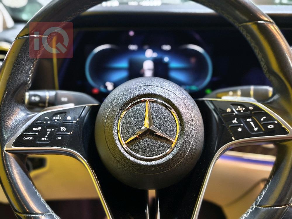 مرسيدس بنز E-Class